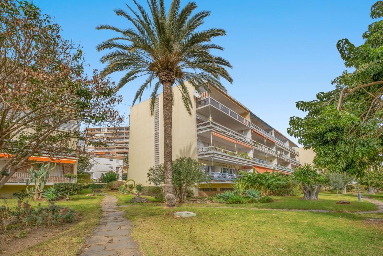 Piso Con 2 Habitaciones, 2 Terrazas Y Piscina Torremolinos Zewnętrze zdjęcie
